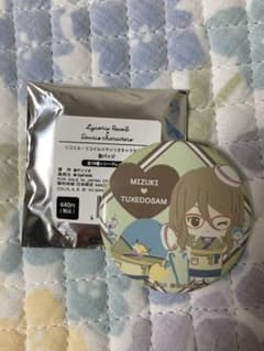 リコリスリコイル　サンリオコラボ缶バッジ　みずきのサムネイル