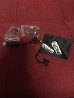 ファノーム1 Bluetoothイヤホンのサムネイル