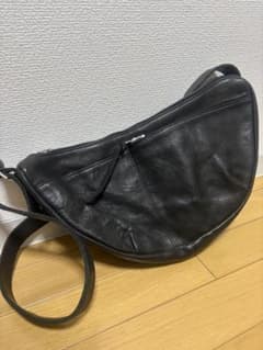 未使用　backlash 新型バナナバッグ　ショルダーのサムネイル