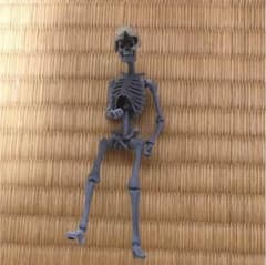 骸骨フィギュア ガチャガチャのサムネイル