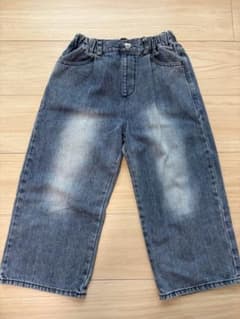 キッズ デニムパンツ ワイドシルエット ウエストゴム130㎝のサムネイル