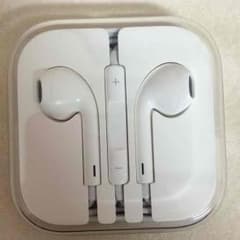 iPhoneイヤフォン&iPodshuffleのサムネイル