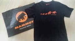 MAMMUT ブラック Tシャツ 象デザイン　クラシックロゴのサムネイル