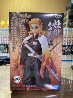 鬼滅の刃 煉獄 フィギュアのサムネイル