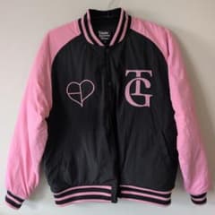 即日発送】blackpink giants コラボジャンパー L - メルカリ