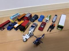 トミカ ミニカー まとめ売り 14台セットのサムネイル