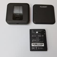 富士ソフト +F FS030W SIMフリーモバイルルーター FS030WMB…のサムネイル