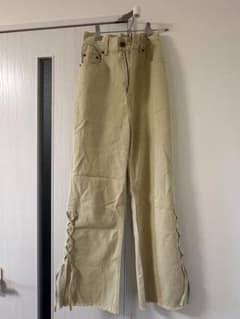 WILLFULLY レースアップ サイドスリット パンツ ベージュ Sのサムネイル