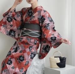 新品タグ付 utatane浴衣3点セット ニコアンティーク 赤系 - メルカリ