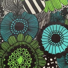 廃盤】マリメッコ marimekko シイルトラプータルハ 生地 - メルカリ
