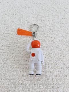 宇宙飛行士デザイン LEDライト付きキーホルダーのサムネイル