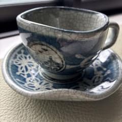 唐津焼　中里太郎右衛門窯　貫入陶器 カップ＆ソーサーのサムネイル