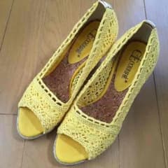 ウェッジソールのサンダル☆☆☆のサムネイル