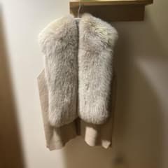SALE Drawer ベージュファーベスト　インナーセットのサムネイル