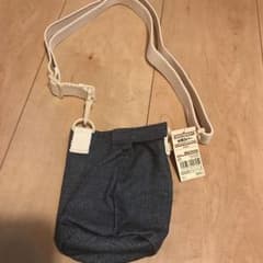 ✳︎無印良品 水筒カバー✳︎のサムネイル