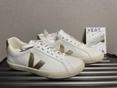 VEJA ヴェジャスニーカー★最終値下げ2/21まで★のサムネイル
