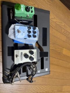 エフェクター3点セットとボードのサムネイル