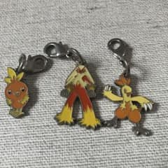 ポケモンメタルチャーム アチャモ・ワカシャモ・バシャーモ - メルカリ