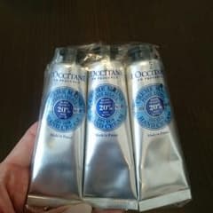 ロクシタン ハンドクリーム 3本セット 30ml×3のサムネイル