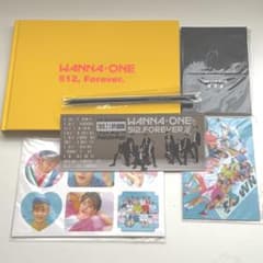 Wanna One 写真集 512，Forever.展 グッズ MD ワナワン - メルカリ