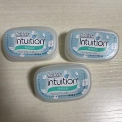 イントゥイションプラス 替刃 敏感肌用のサムネイル