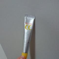 メラノCC 美容液のサムネイル