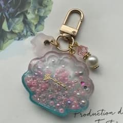 80 レジン シャカシャカキーホルダー シェイカー 貝殻 夏 - メルカリ