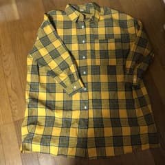 イエローチェックシャツのサムネイル
