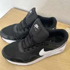 ☆NIKE スニーカー　24.5センチ☆のサムネイル