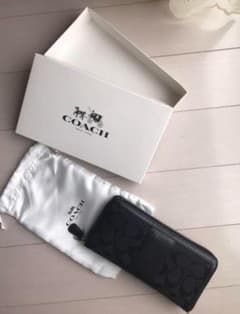 コーチ 長財布のサムネイル