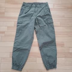 カーゴパンツ　ユニクロのサムネイル