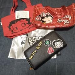 ベティー　セットのサムネイル