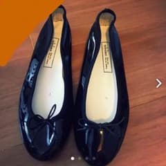 黒 リボン エナメル パンプスのサムネイル