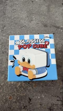POP MART CLASSICS POP CUBE 2 デイジーのサムネイル