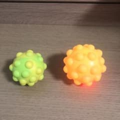 球体プッシュポップのサムネイル