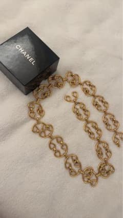【希少】CHANEL ヴィンテージゴールドチェーンベルトのサムネイル