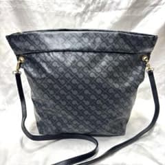 【極美品】ゲラルディーニ 2way ソフティ ショルダーバッグ クラッチバッグのサムネイル