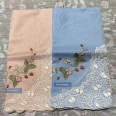 ウェッジウッド　刺繍レースハンカチ 2枚セットのサムネイル
