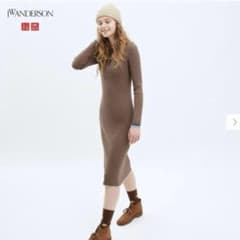 ユニクロ　J.W.ANDERSON リブニットワンピースのサムネイル
