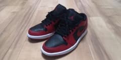 【るん様専用】(27.5)AJ1low VersityRedのサムネイル