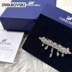 SWAROVSKI 美品✨スワロフスキー ブローチ 葉モチーフ 箱あり - メルカリ