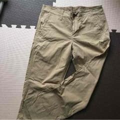 グリーン様専用  ユニクロ チノパンのサムネイル
