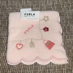 FURLA　フルラ　ハンカチのサムネイル