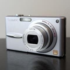 美品・本革ケース付き】パナソニック LUMIX DMC-FX30 シルバー - メルカリ