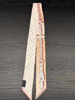 LOUIS VUITTON ルイヴィトン バンドーBB シルクスカーフのサムネイル