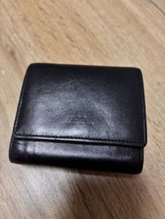 黒 レザー 三つ折り財布のサムネイル