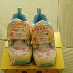 アンパンマン靴のサムネイル