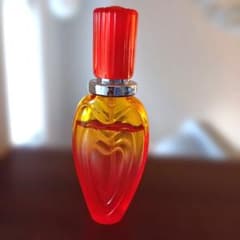 エスカーダ サンセットヒート オードトワレ 30ml - メルカリ