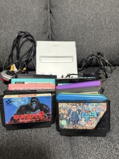 ファミコン用互換機本体とゲームカセット ネオファミ - メルカリ