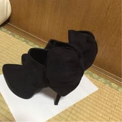 ぜかまし様専用 リボンブーティのサムネイル